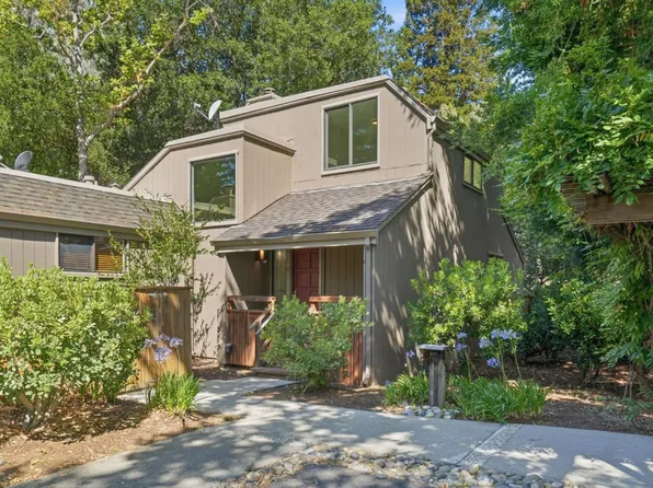 19 Farm Rd, Los Altos, CA 94024