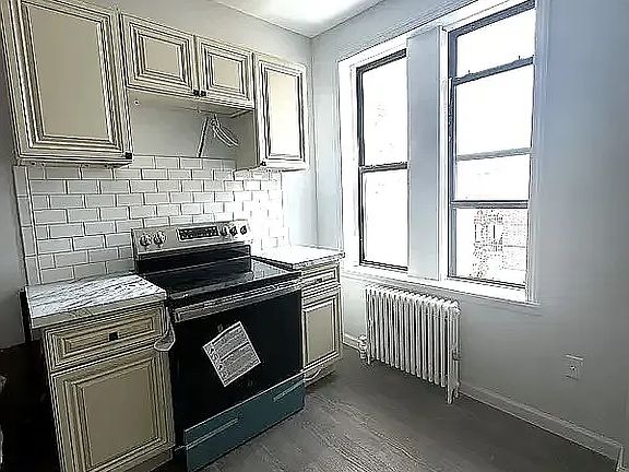 2nd image of 20-77 Steinway St #3F