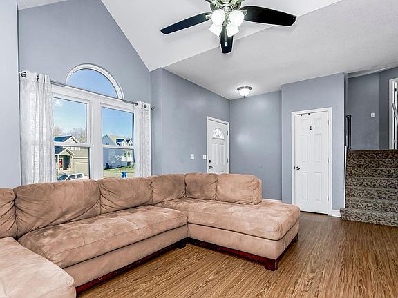 2nd image of 719 Plum Rose Dr