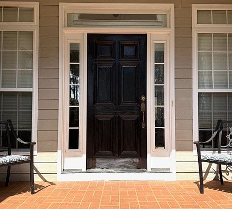 2nd image of 217 Compass Point