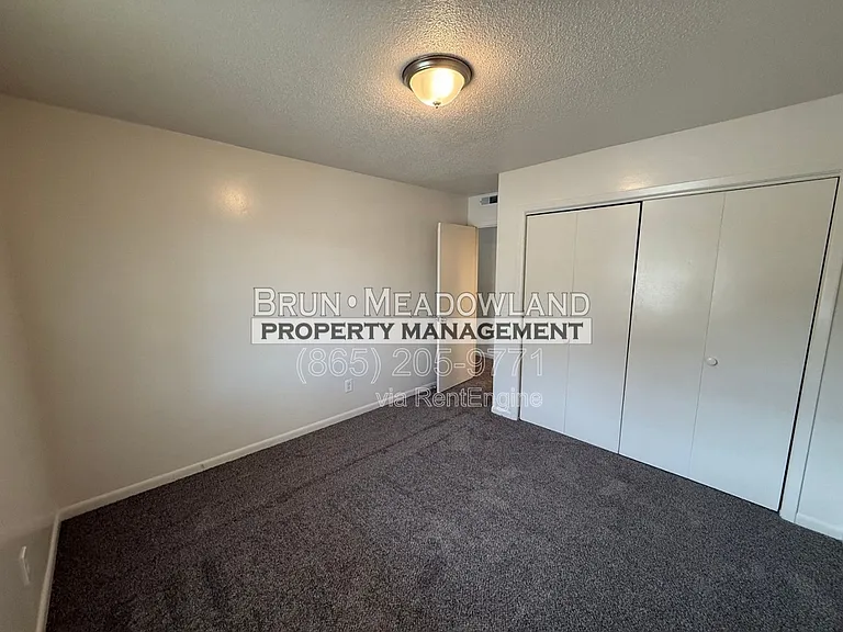 128 Lynnwood Dr #7 — Photo 11
