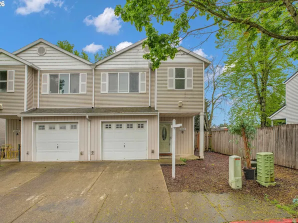 12623 SE Division St, Portland, OR 97236
