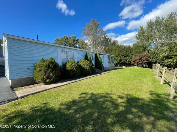 130 Madison St, Carbondale, PA 18407