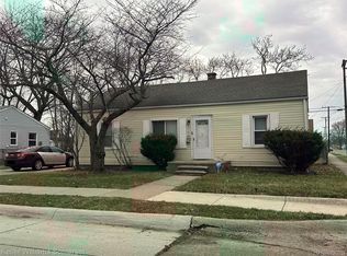 13723 Hendricks Ave, Warren, MI 48089