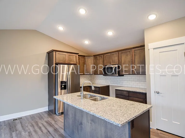 16726 Wilden Dr — Photo 2