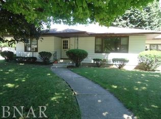 506 Market St, Gridley, IL 61744