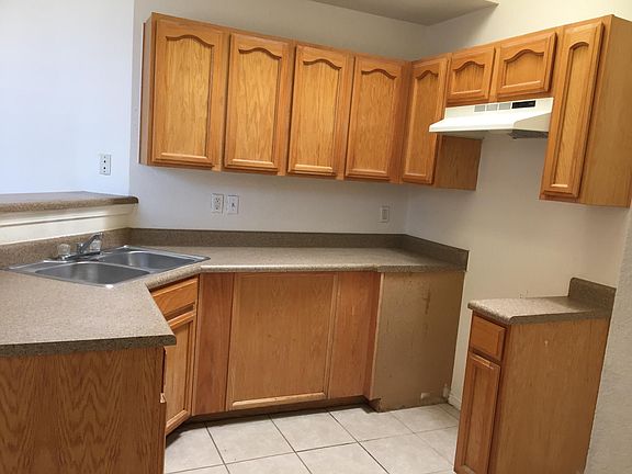 3rd image of 12368 Tierra Alaska Ave