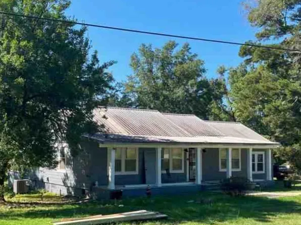 3196 Highway 44 E, McComb, MS 39648