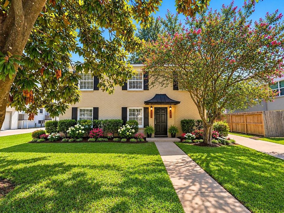 1st image of 4505 Larch Ln #A