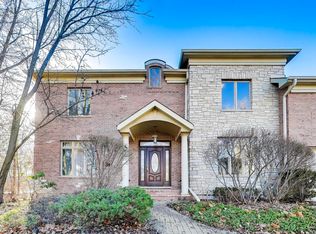 2619 Wildwood Ln, Deerfield, IL 60015