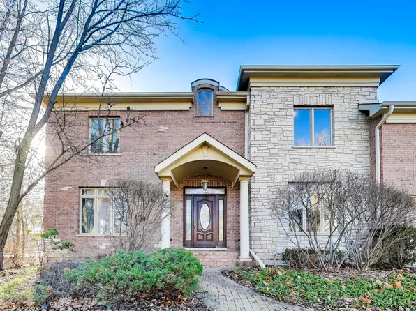 2619 Wildwood Ln, Deerfield, IL 60015