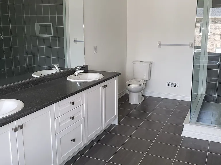569 Red Elm Rd — Photo 10