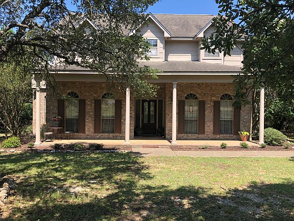 4th image of 703 Dresden Wood Dr