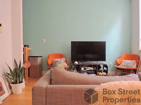 Rented by Box Street Properties LLC | media 8