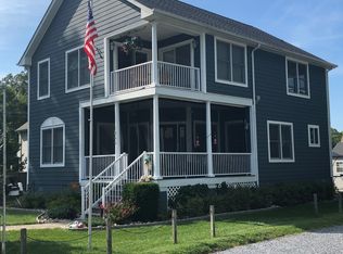 1044 Walnut Ave, North Beach, MD 20714