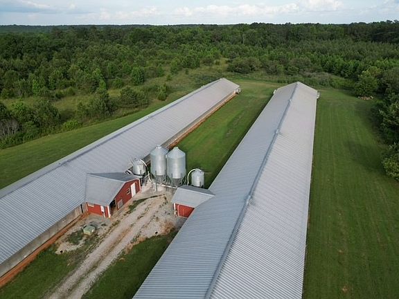 5th image of 170 Center Hill School Rd