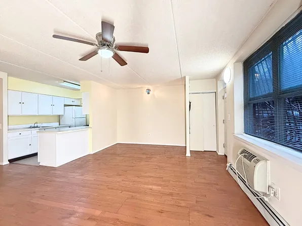 318 East 119th Street image 1 of 8