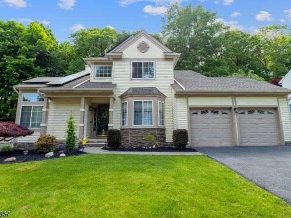 52 Connelly Ave, Mount Olive Twp., NJ 07828