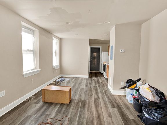 4th image of 531 Chestnut St #2