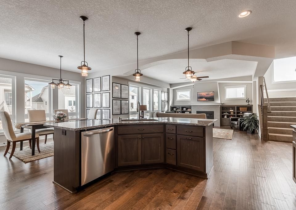 1st image of 9474 Summerlin Dr