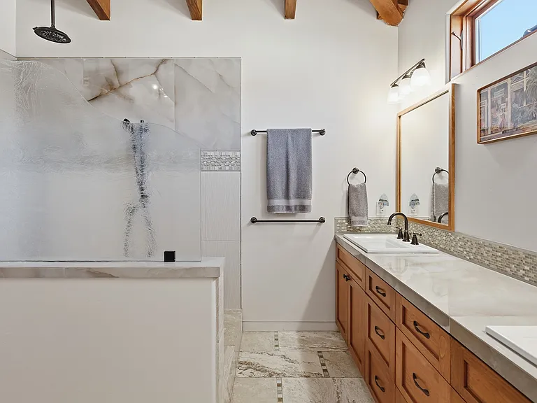 1320 Glorietta Blvd — Photo 17