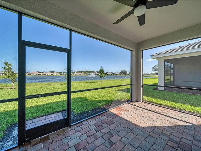 305 Ibiza Loop — Photo 26