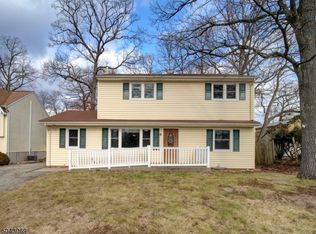 103 Papakating Rd, Hopatcong, NJ 07843