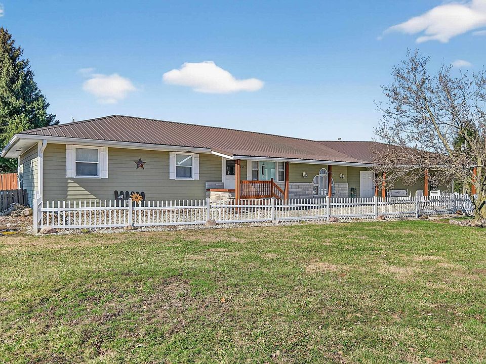 1st image of 501 S Dixon Rd