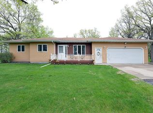 112 60th Ave N, Moorhead, MN 56560