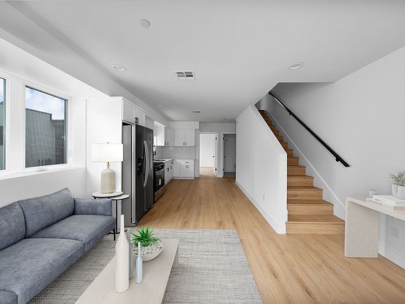 5th image of 6645 Beck Ave #6645.5
