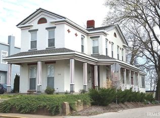 318 Walnut St, Mount Vernon, IN 47620