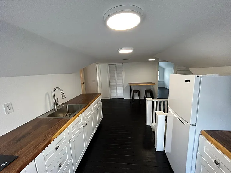 407 Magnolia St #2 — Photo 3