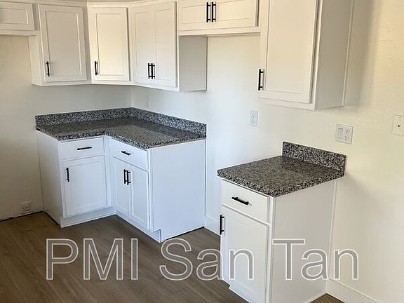 3rd image of 10 W Concorda Dr APT 104