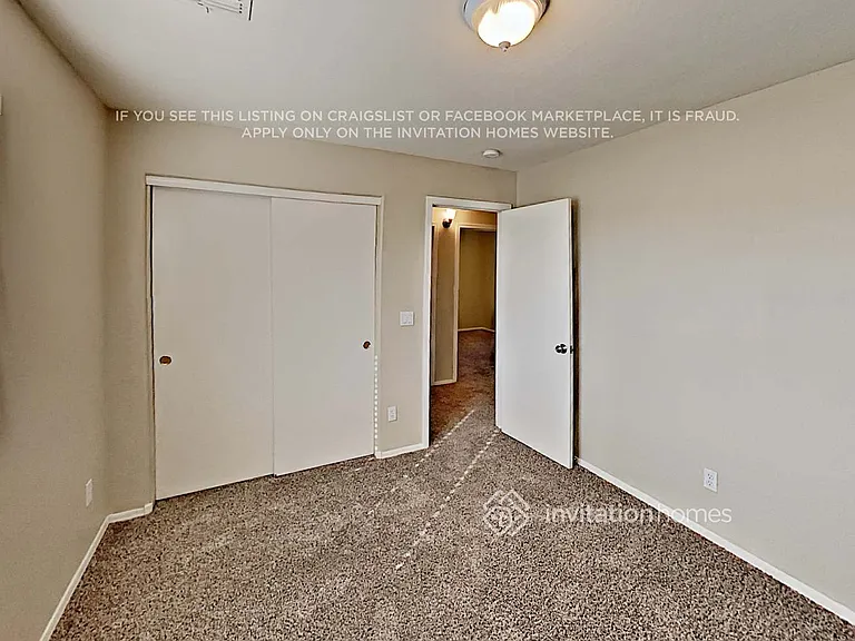 423 S Sabrina — Photo 14