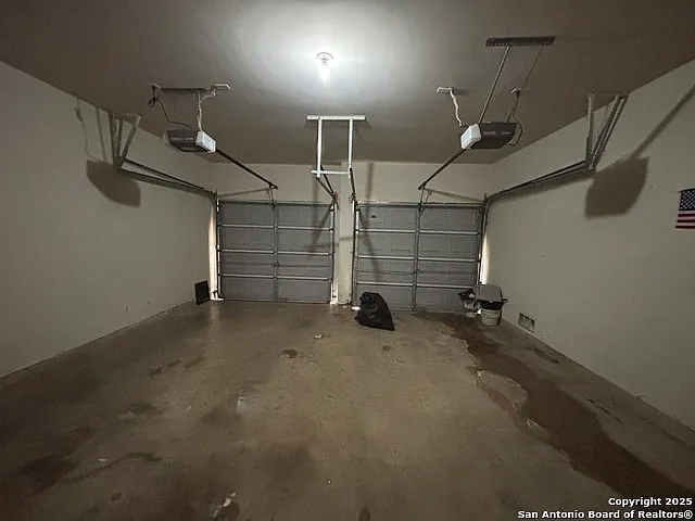 21511 Rio Comal — Photo 47