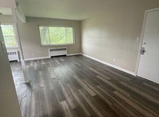 2370 West North Bend, Cincinnati, OH 45239