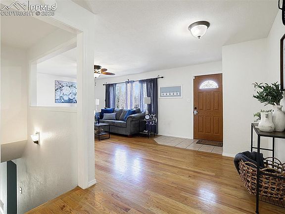 4th image of 4705 Misty Sq