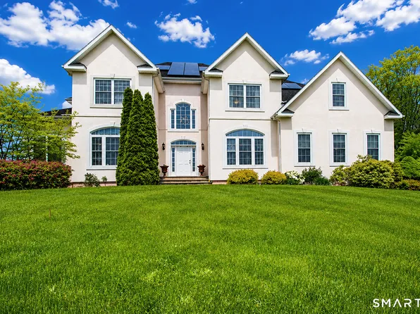 66 Wood Chase Lane, North Branford, CT 06471
