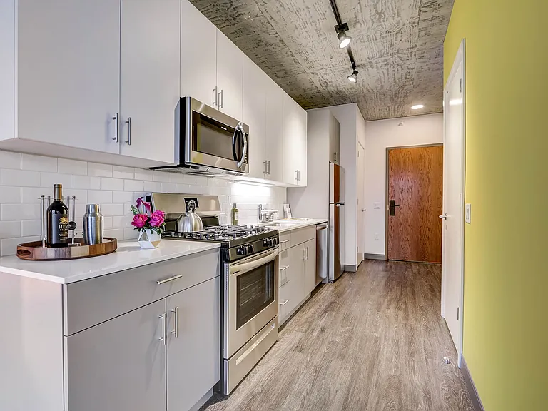 Fulbrix Apartments — Photo 20