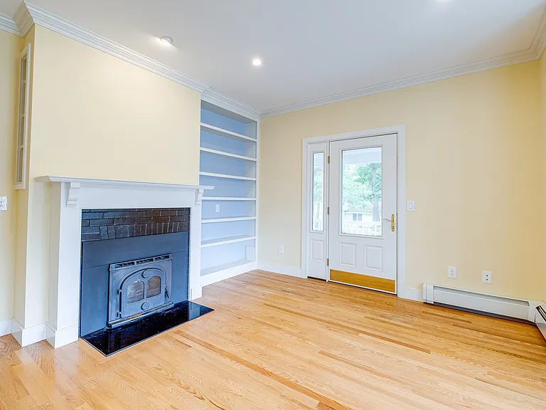1235 Shore Rd — Photo 22