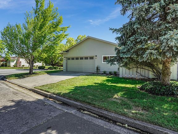 4th image of 184 Temelec Cir