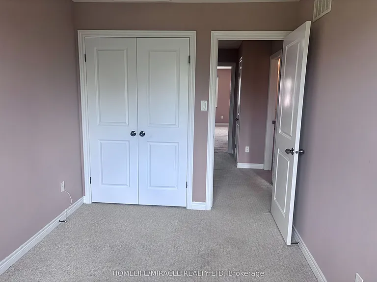 45 Seabreeze Cres #7 — Photo 11