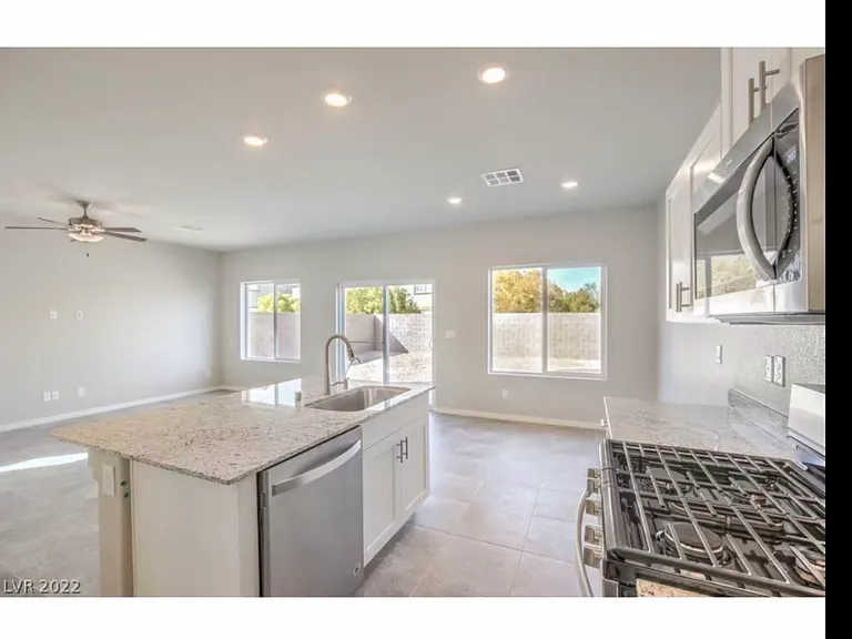 7428 Red Plumeria Ave — Photo 2