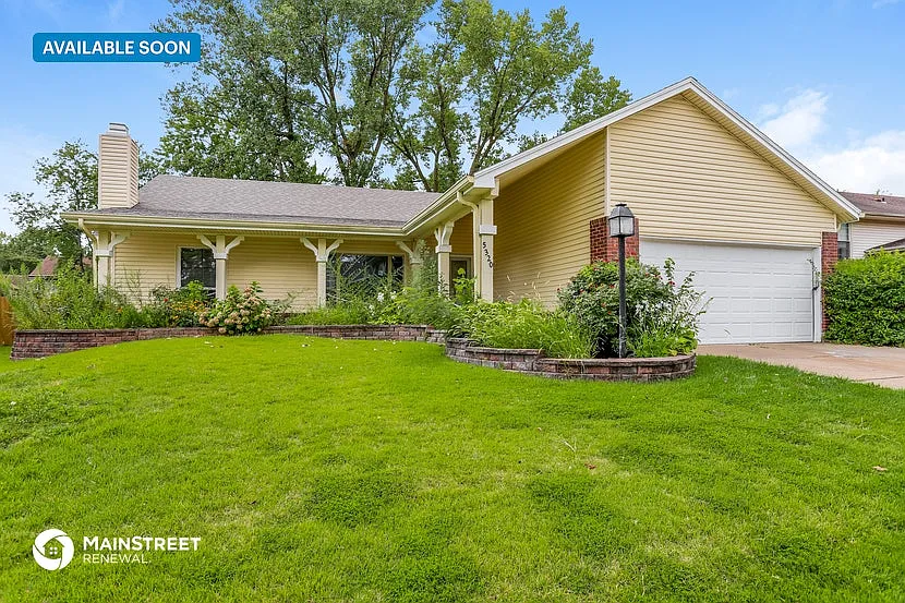 5320 Springtrail Dr photo 1