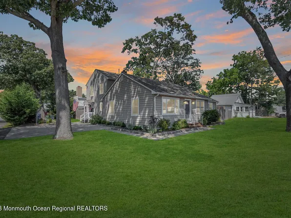 213 Central Avenue, Island Heights, NJ 08732