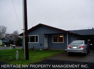 315 S 11th St, Lebanon, OR 97355