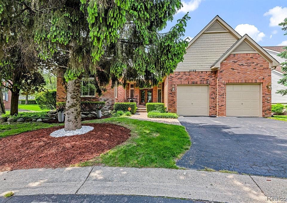 2610 ELIZABETH LN West Bloomfield MI Zillow