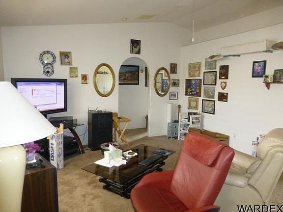 3rd image of 3400 Palm Grove Dr