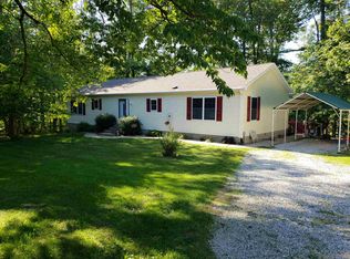 7175 N Red Hill Rd, Ellettsville, IN 47429