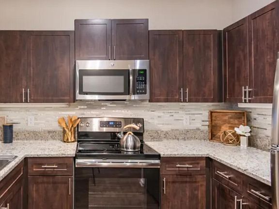 5th image of 11 S Osceola Ave #3203
